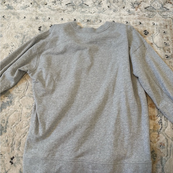 lululemon athletica perfectly oversized crew - Picture 4 of 4